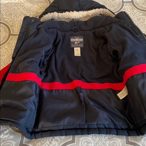 🌫 Toddler Winter Jacket 🌫 - Picture 6 of 7